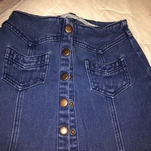 Kendall and Kylie button down denim skirt